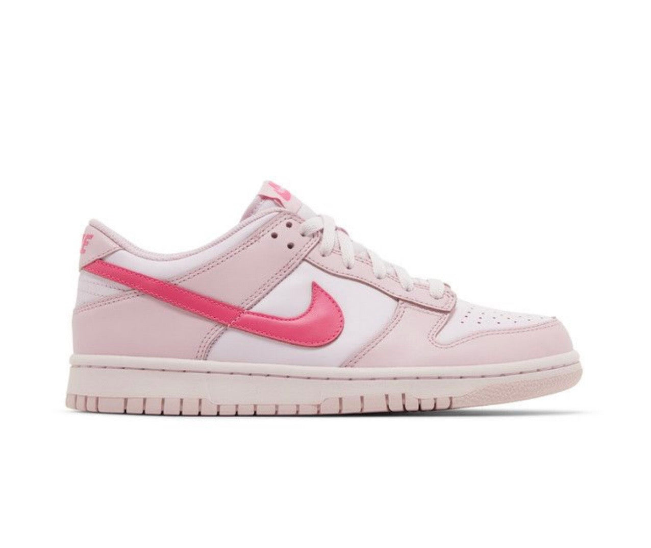 Nike Dunk Low GS ‘Triple Pink’