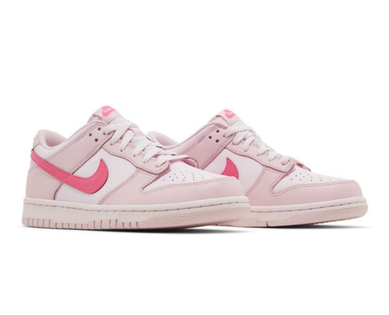 Nike Dunk Low GS ‘Triple Pink’